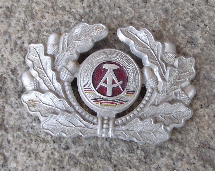 Vintage East Germany Oak Leaf Cluster DDR GDR Cold War German Uniform Badge - Badgecrazy