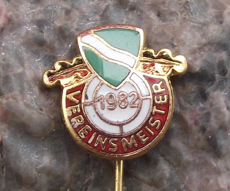1982 Rheinland Shooting German Defence Association Club Champion Pin Badge - Badgecrazy