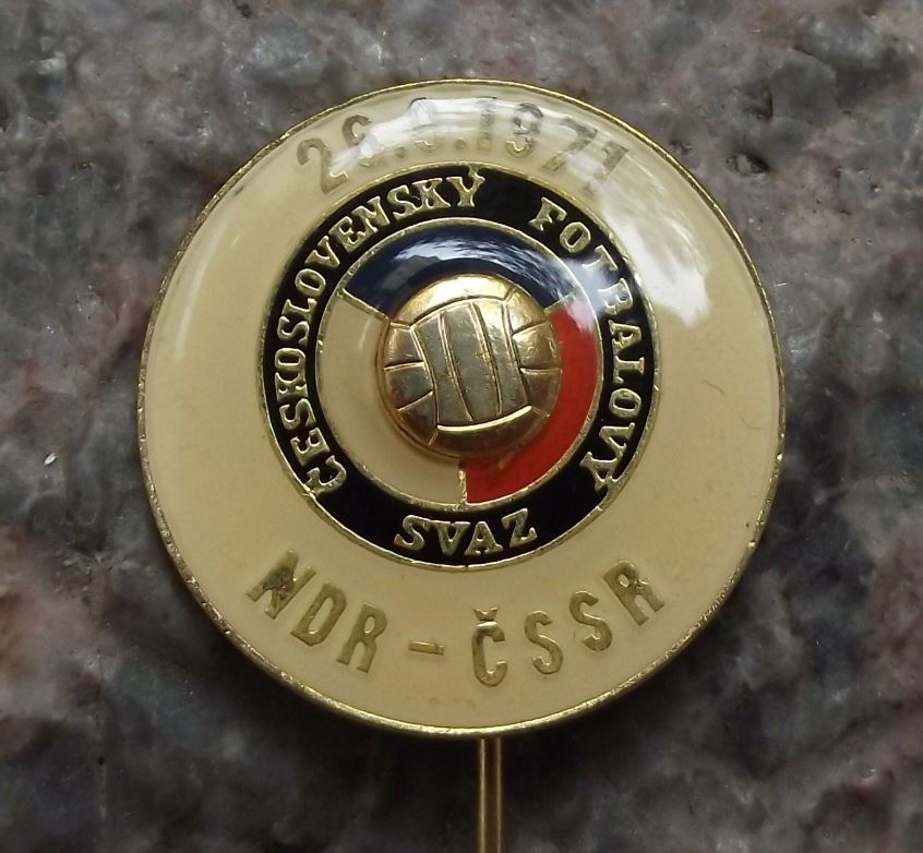 1971 Czecholovakia Football Association East Germany DDR International Pin Badge - Badgecrazy