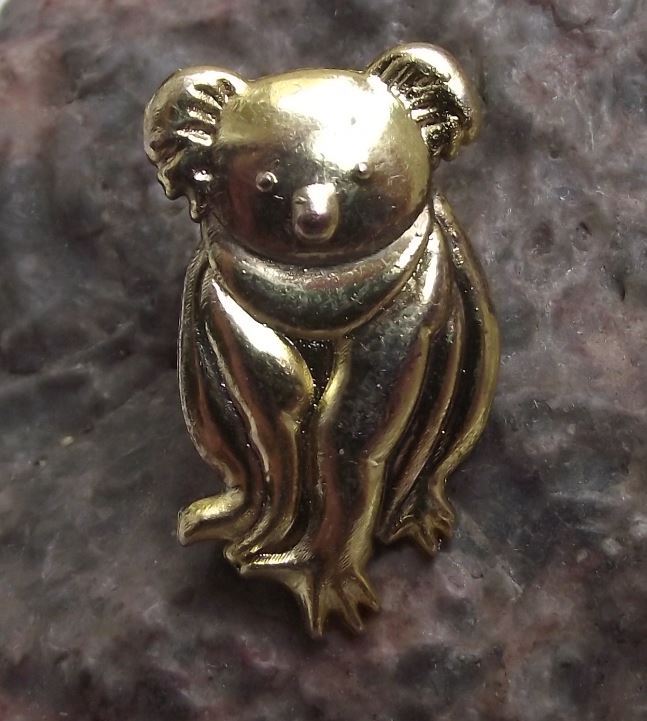 Cute Fluffy Australian Koala Bear Australia Icon Tourist Souvenier Pin Badge - Badgecrazy