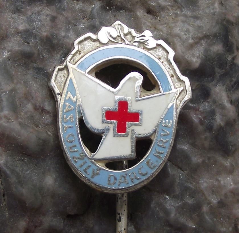 Antique Worthy Blood Donor Czechoslovakia Award White Dove Red Cross Pin Badge - Badgecrazy