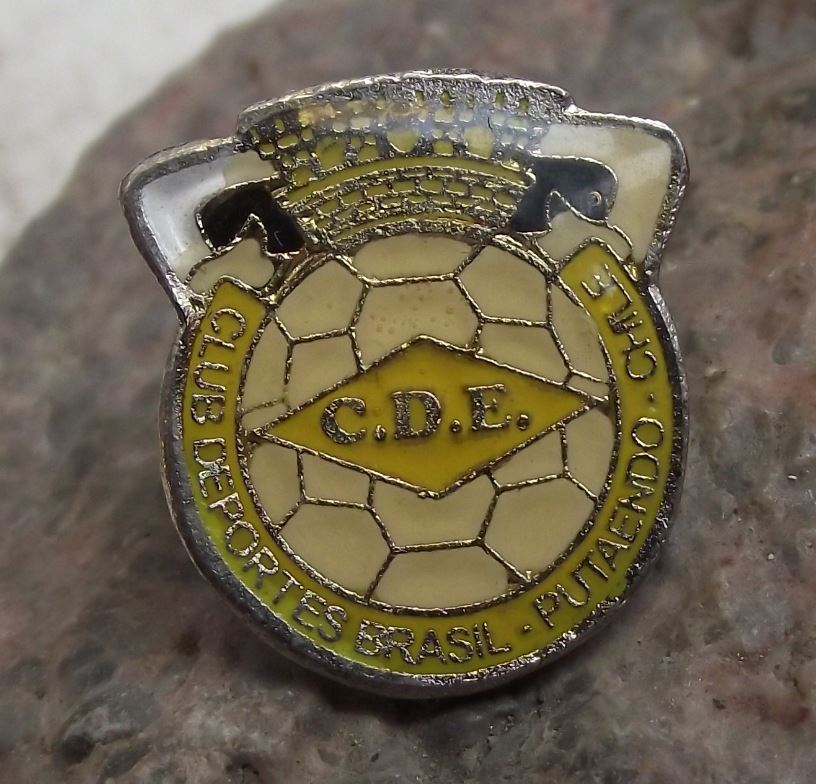 Rare Club Deportes Brasil Putaendo Soccer Football Team Supporters Pin Badge - Badgecrazy