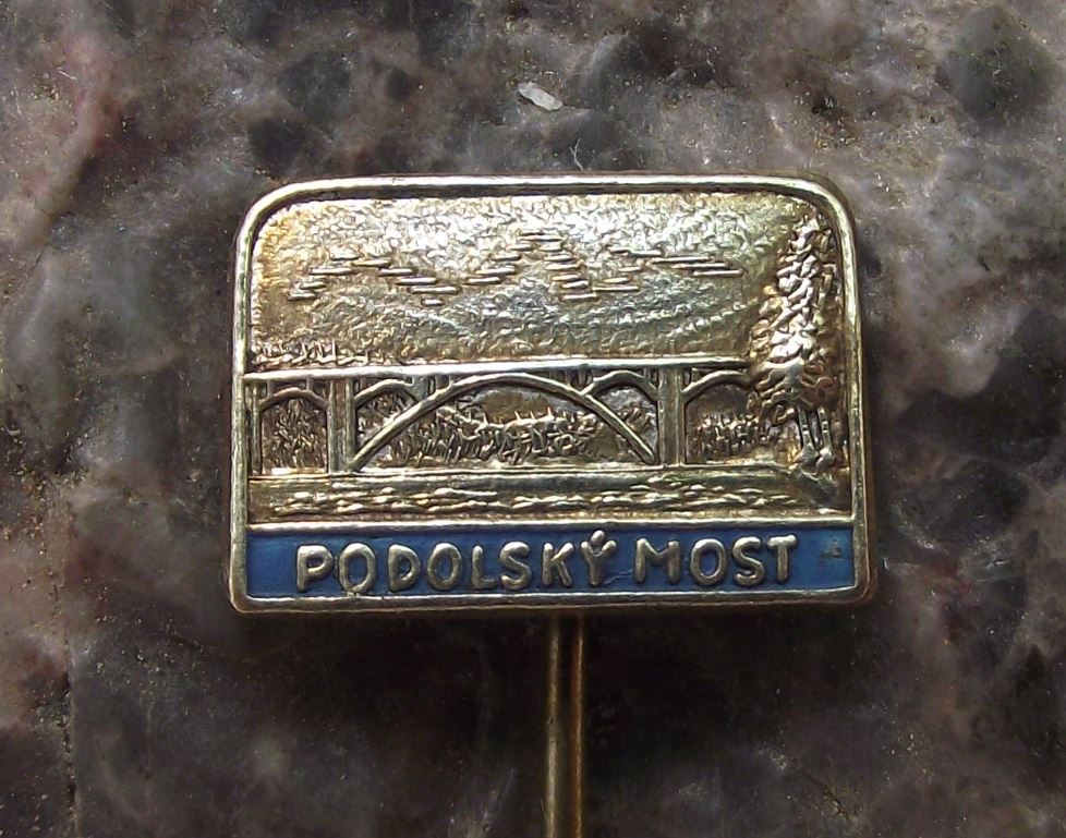 Antique Podolsky Most Bridge Czech Pisek Souvenier River Vltava Pin Badge - Badgecrazy