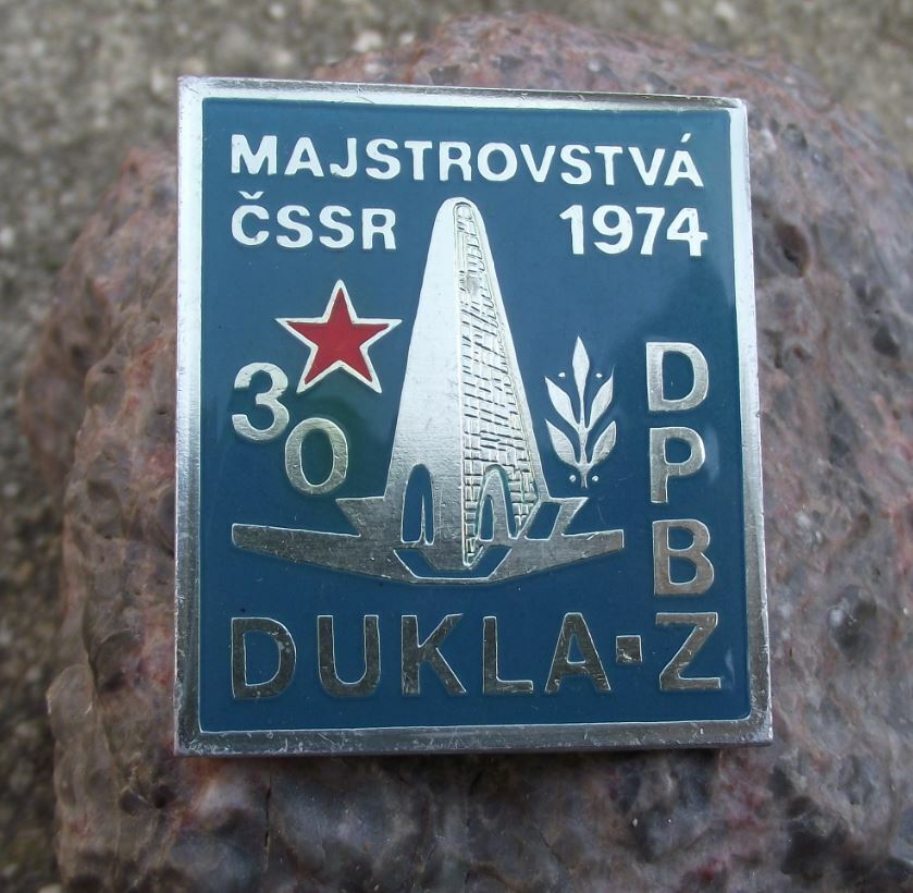 1974 Military Exercises Shooting Championships DPBZ Czechoslovakia Pin Badge - Badgecrazy