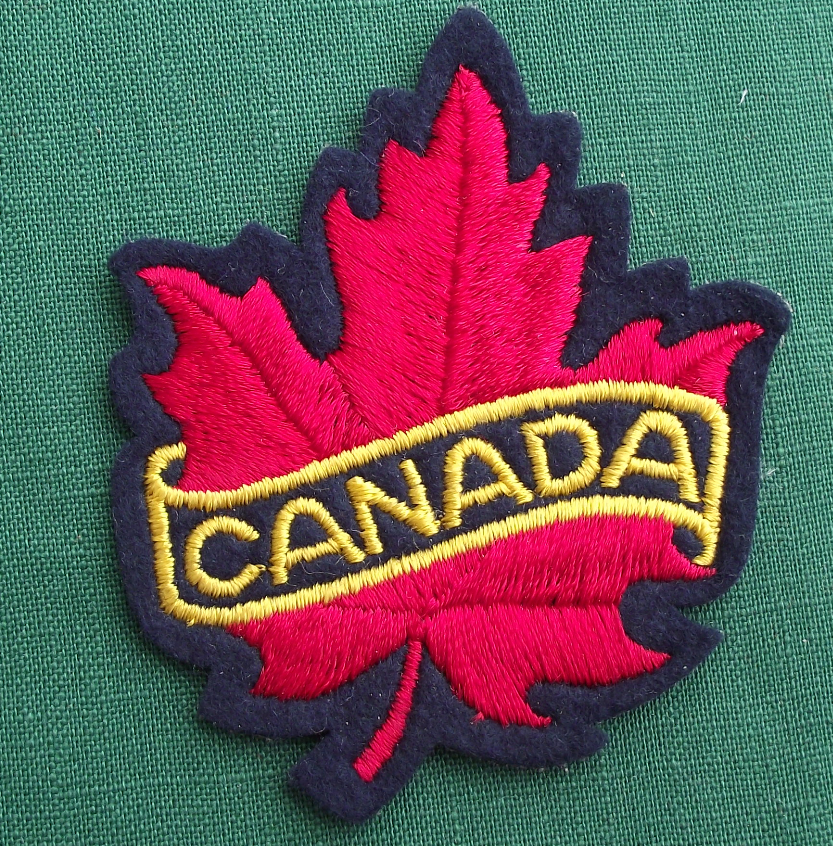1980s Canada Canadian Maple Leaf National Emblem Motif Sew on Clothes Patch - Badgecrazy