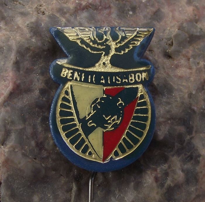 Antique Benfica SLB Sporting Lisbon Motif Logo Soccer Football Club Pin Badge - Badgecrazy