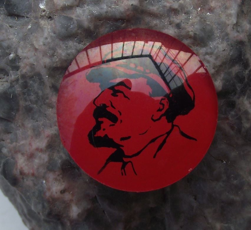 Antique Lenin Head Flat Cap Soviet Union Russian Leader Communist Pin Badge - Badgecrazy