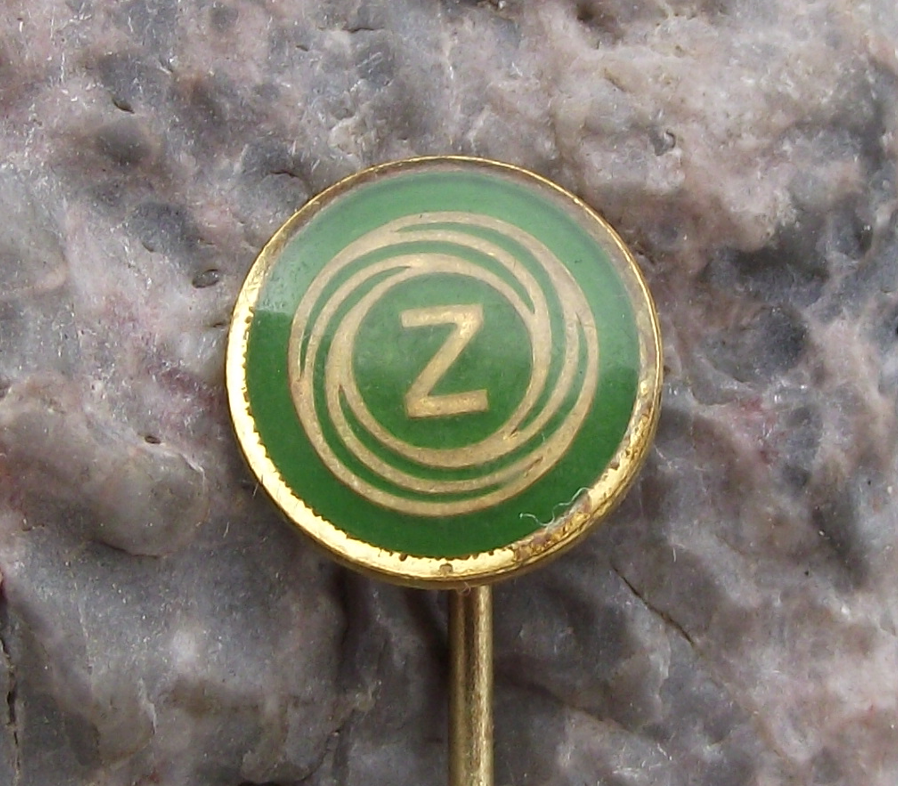 Vintage CZ Weapons Rifles Gun Pistol Factory Czechoslovakia Logo Green Pin Badge - Badgecrazy