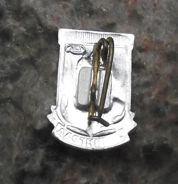 Leningrad Saint Petersburg Peter the Great Horseback Statue Souvenier Pin Badge - Badgecrazy