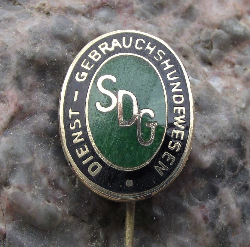 Antique German SDG Dienst Gebrauchshundewesen Dog Sports Association Pin Badge - Badgecrazy