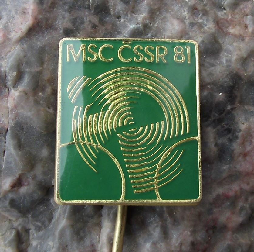 1981 UCI Track Cycling World Championships Brno Bike Bicycle Racing Pin Badge - Badgecrazy