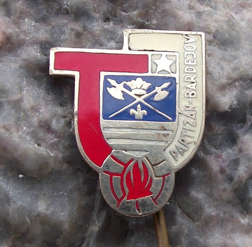 Vintage TJ Partizan Bardejov Czechoslovakia Football Soccer Club Pin Badge - Badgecrazy