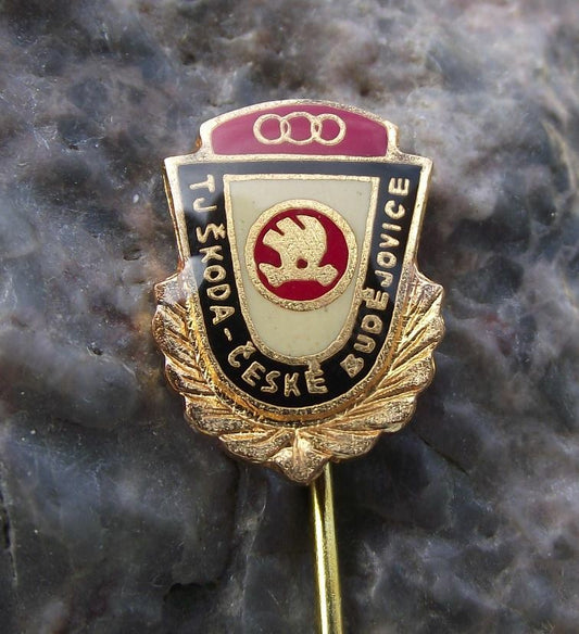 Antique TJ Skoda Ceske Budejovice Car Factory Workers Football Club Pin Badge - Badgecrazy