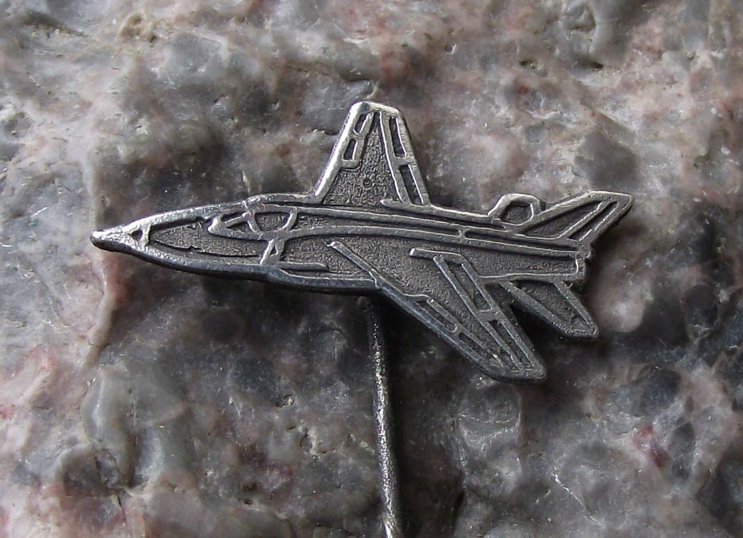 Soko J-22 J22 Orao Yugoslavia Ground Attack Fighter Jet Aircraft Pin Badge - Badgecrazy