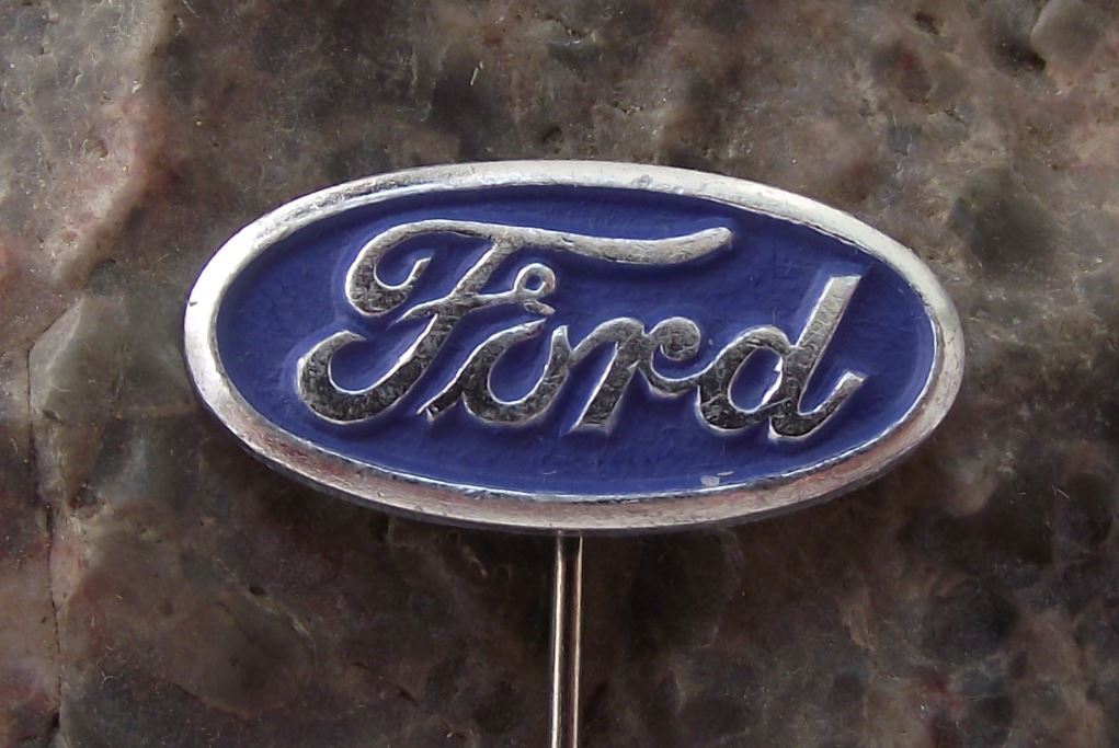 Vintage Ford Motor Company Car Truck Logo Automobile Oval Logo Pin Badge - Badgecrazy