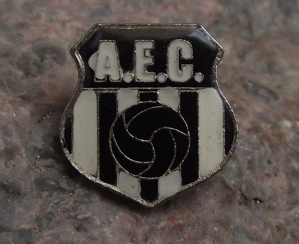 Rare Andira Esporte Clube Brazil America Football Club Soccer Team Pin Badge - Badgecrazy