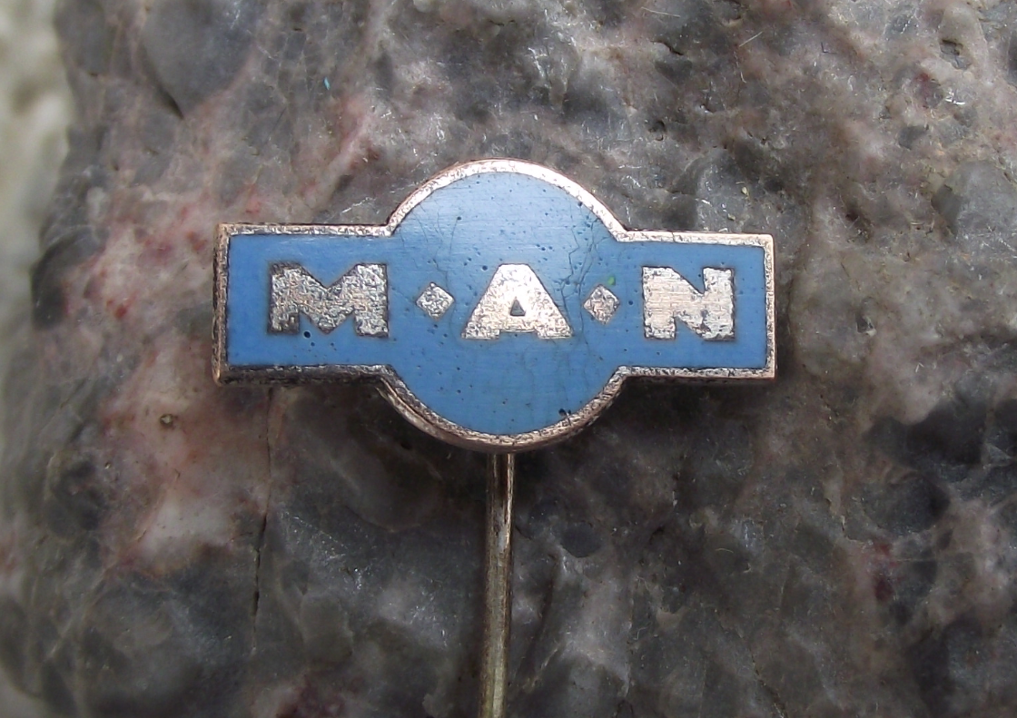 Antique MAN Germany Truck Bus Company Commercial Vehicle Lorry Maker Pin Badge - Badgecrazy