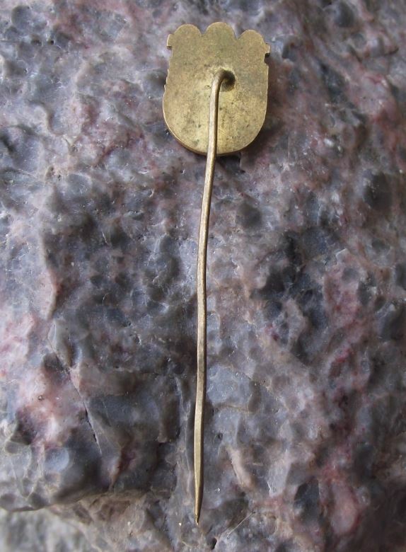 Antique Czechoslovakia Steel Workers Brigadnik Student Seasonal Worker Pin Badge - Badgecrazy