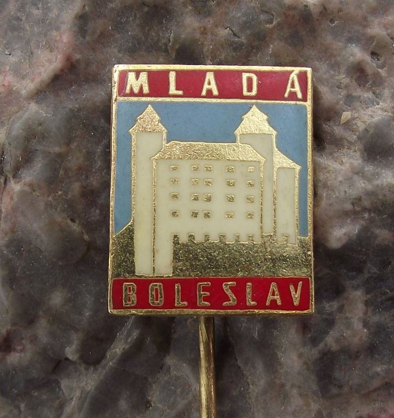 Antique Mlada Boleslav Czech Castle Fortress Tourist Travel Souvenier Pin Badge - Badgecrazy