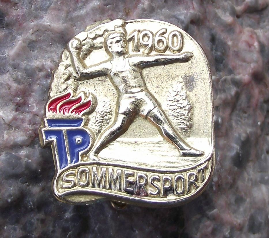 1960 Thalmann Pioneer Organisation Youth Sommersport Athletics Award Pin Badge - Badgecrazy