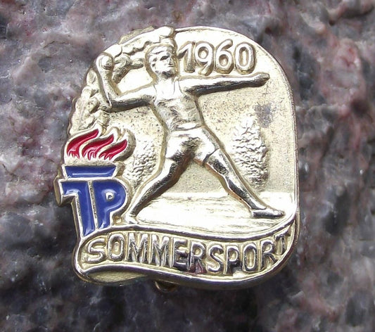 1960 Thalmann Pioneer Organisation Youth Sommersport Athletics Award Pin Badge - Badgecrazy