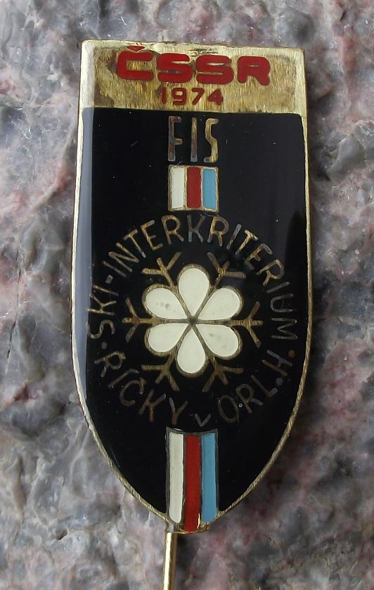 1974 FIS Skiing Qualification Competition Czechoslovakia Ricky Ski Pin Badge - Badgecrazy
