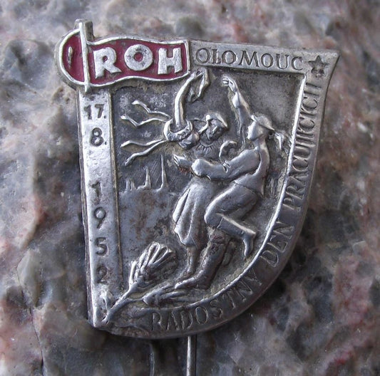 1952 Czechoslovakia Olomouc Trade Union Workers Day Celebration Pin Badge