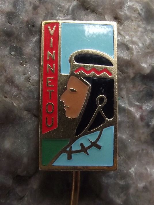 Vintage Vinnetou Winnetou Apache American Indian Karl May Films Books Pin Badge - Badgecrazy