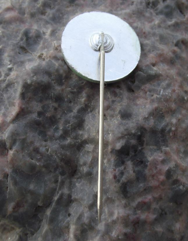 Antique Becker Vakuumpumpen GMBH High Pressure Vacuum Pumps Germany Pin Badge - Badgecrazy