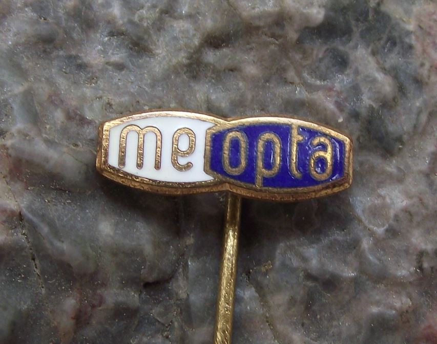 Vintage Meopta Czech Stereo Camera Company Optics Lenses Logo Pin Badge Blue - Badgecrazy