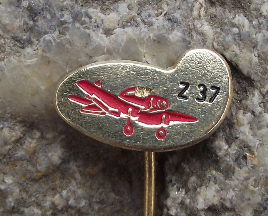 Vintage Moravan Zlin Z-37 Crop Sprayer Glider Towing Aircraft Plane Pin Badge - Badgecrazy