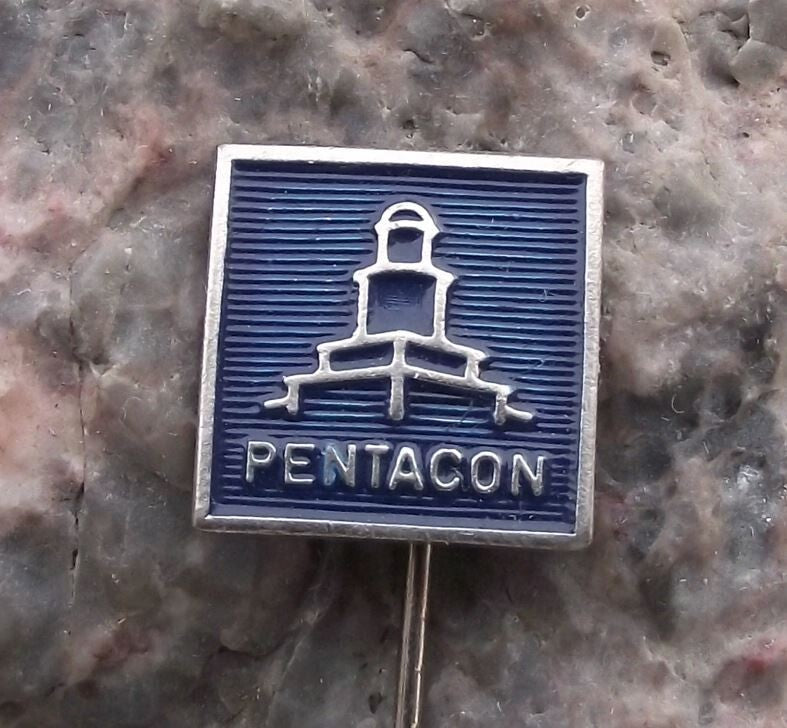 Vintage Pentacon SLR Camera Lens Pentaprism Dresden German Advertising Pin Badge - Badgecrazy