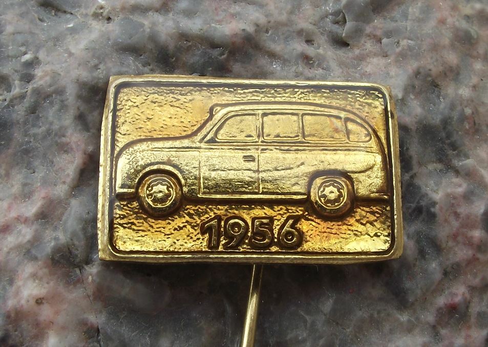 Trucks Vans Buses Through the Ages History Vintage Car Pin Badge - Badgecrazy