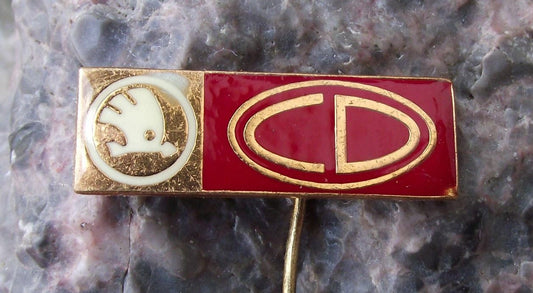 Antique Skoda Logo CD Corp Diplomatique Diplomatic Car Plates Pin Badge - Badgecrazy