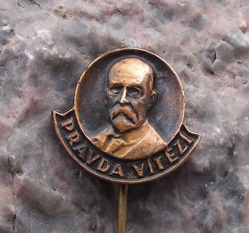 Vintage Czech President Tomas Thomas Masaryk TGM Truth Prevails Pin Badge - Badgecrazy