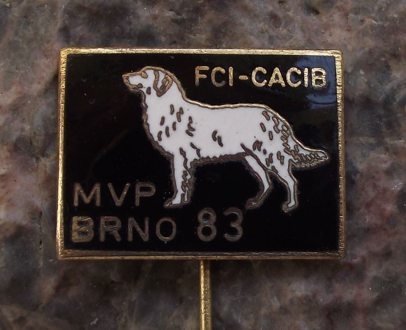 1983 CACIB Retriever Breed World Champion Dog Show FCI Event Brno Pin Badge - Badgecrazy