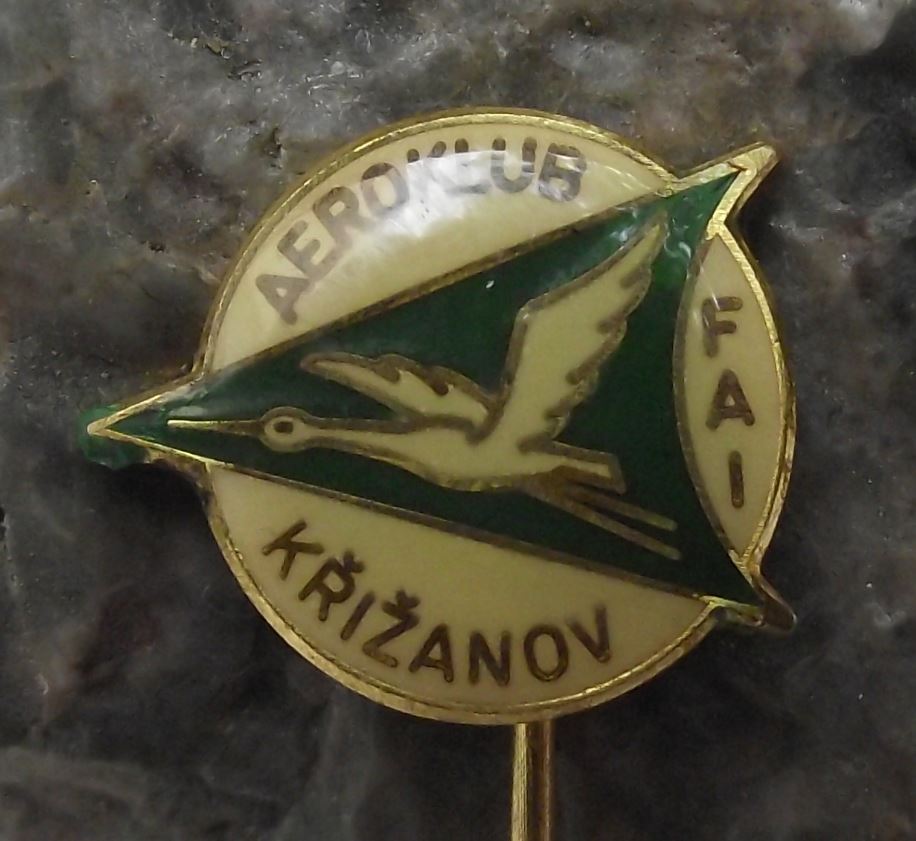 FAI Aeroklub Krizanov Light Aircraft Flying Club Glider Gliding Pilot Pin Badge - Badgecrazy
