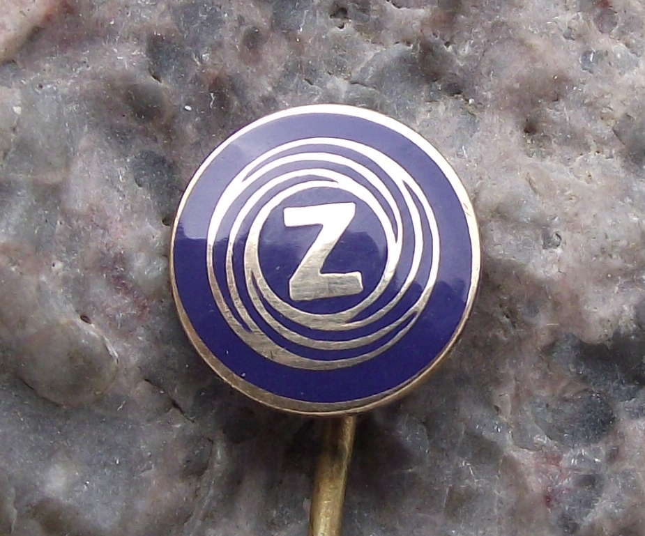 Vintage CZ Weapons Pistols Rifles Gun Factory Czechoslovakia Logo Blue Pin Badge - Badgecrazy