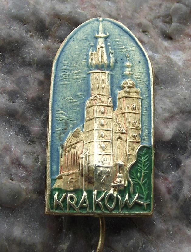 Vintage Krakow St Mary's Basilica Church Towers City Tourist Souvenier Pin Badge - Badgecrazy