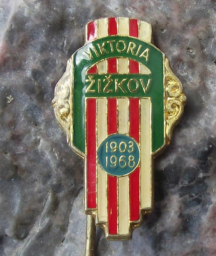 1968 Slavoj Victoria Zizkov Prague Soccer Football 65th Anniversary Pin Badge - Badgecrazy