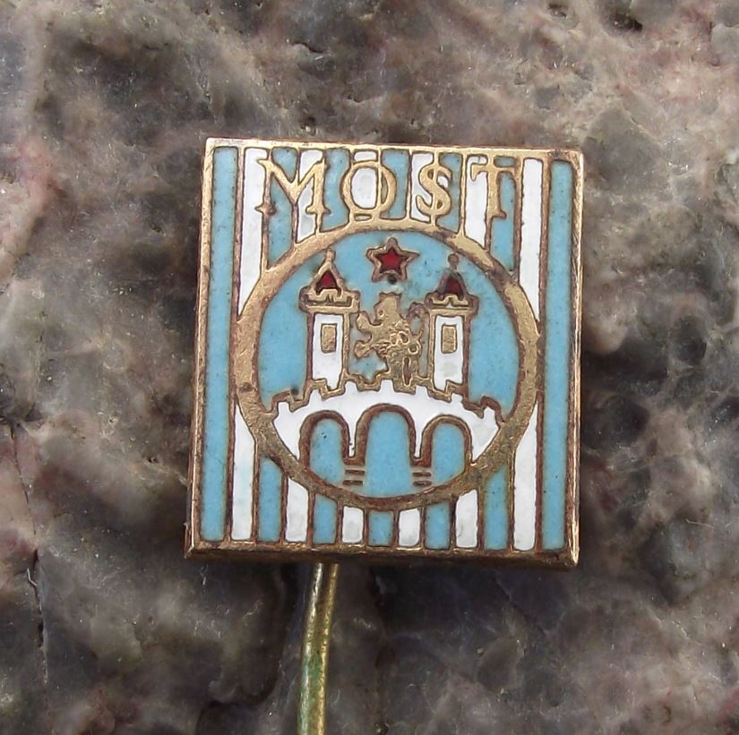 Antique Most Bohemian Bridge Heraldic Crest Coat of Arms Souvenier Pin Badge - Badgecrazy