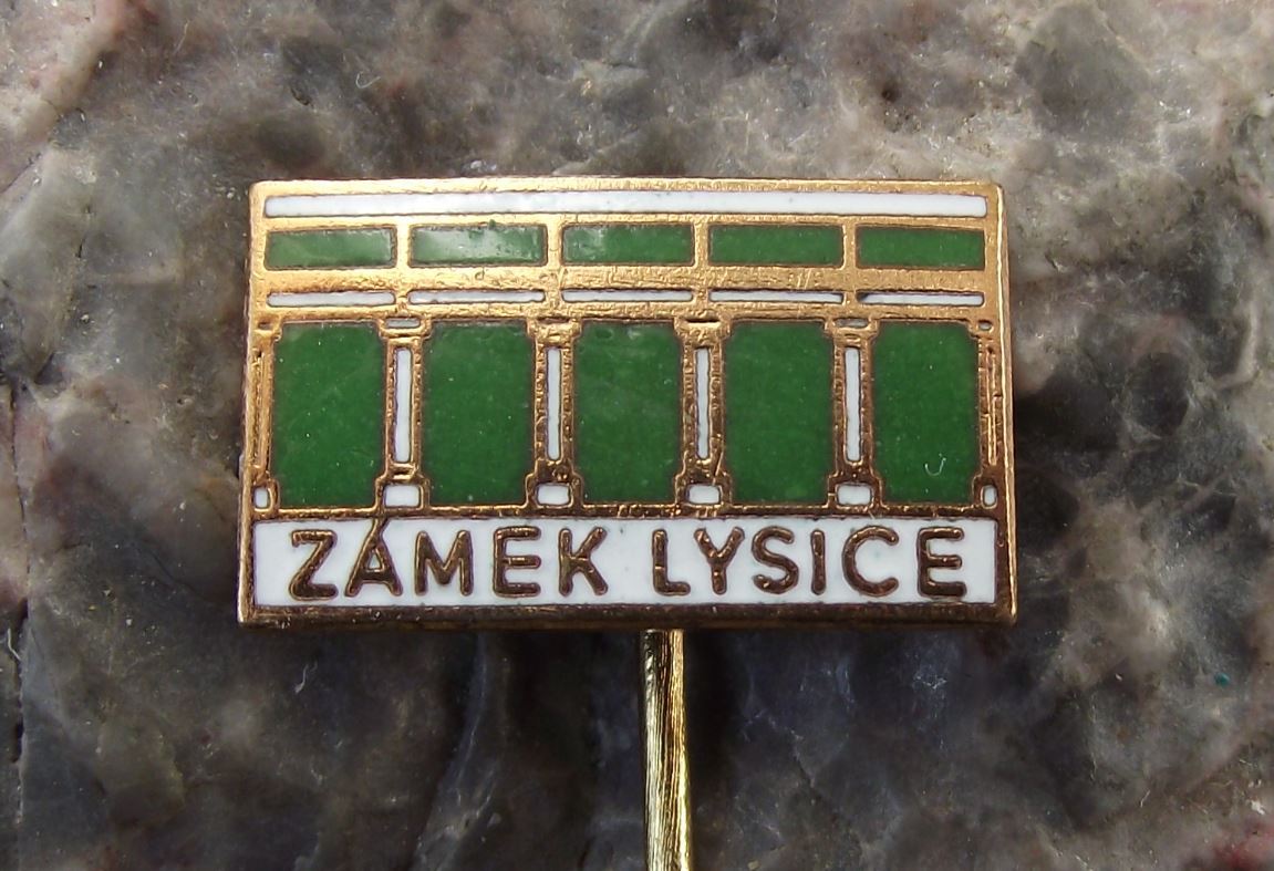 Vintage Zamek Lysice Palace Chateau Moravia Czech Tourist Souvenier Pin Badge