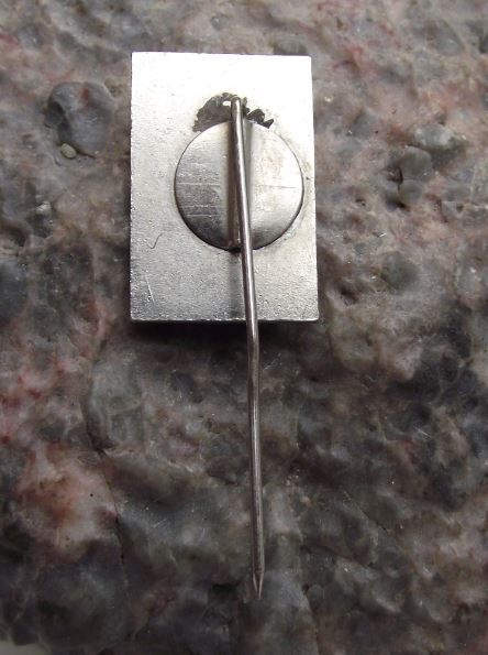 Tungsram General Electric GE Lightbulb Factory Tungsten Wolfram Pin Badge - Badgecrazy