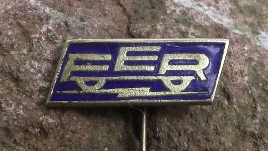 Vintage VEB Kombinat Fahrzeugelektrik Ruhla FER Car Motor Parts Pin Badge - Badgecrazy