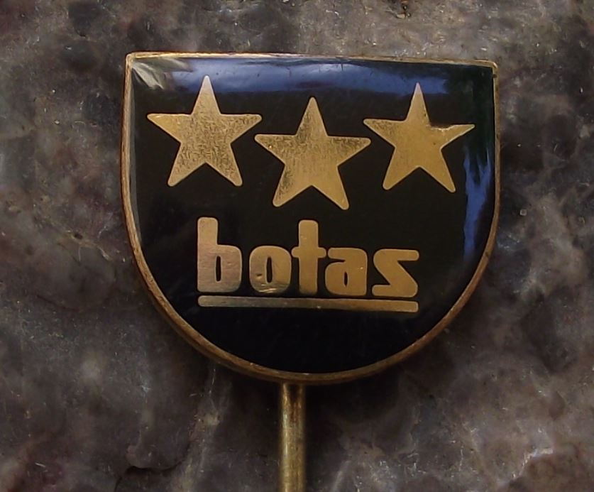 Antique Retro Botas Czechoslovakia Shoe & Boot Maker Advertising Pin Badge - Badgecrazy