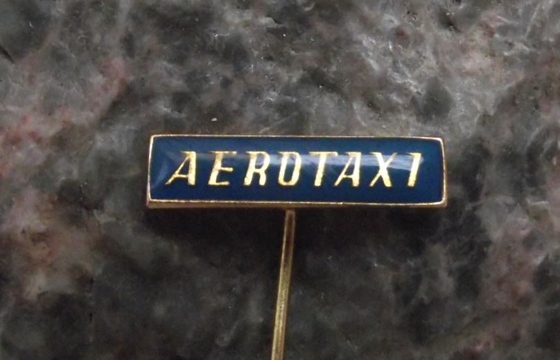 Vintage Aerotaxi Cuban State Owned Charter Airline Caribbean Aircraft Pin Badge - Badgecrazy