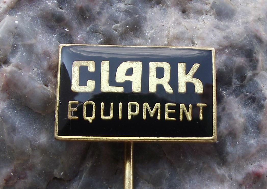 Vintage Clark Equipment Company USA Construction Fork Lift Truck Firm Pin Badge - Badgecrazy