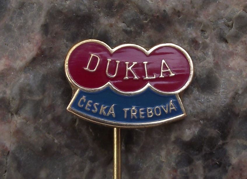 Antique Dukla Trebon FC Army Football Soccer Club Czechoslovakia Pin Badge - Badgecrazy