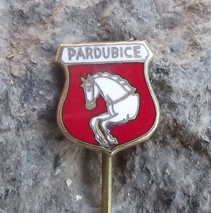 Pardubice White Horse Racing Czech City Heraldic Crest Coat of Arms Pin Badge - Badgecrazy