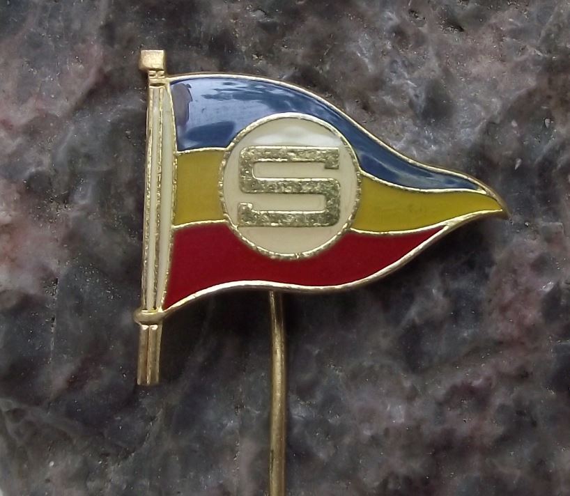 AC Sparta Prague FC Praha Football Soccer Club Blue Yellow Red Flag Pin Badge - Badgecrazy